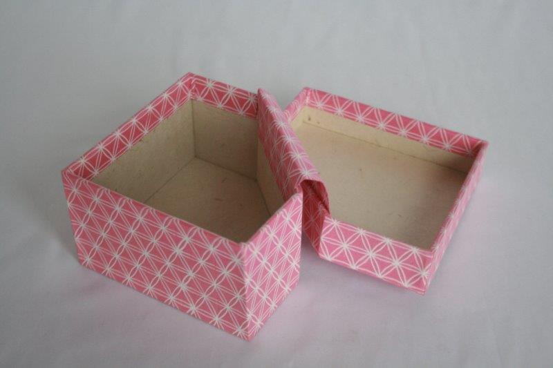 Diamond Shape Gift Box - Image 3
